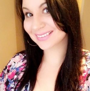 Meet your Posher, Amber